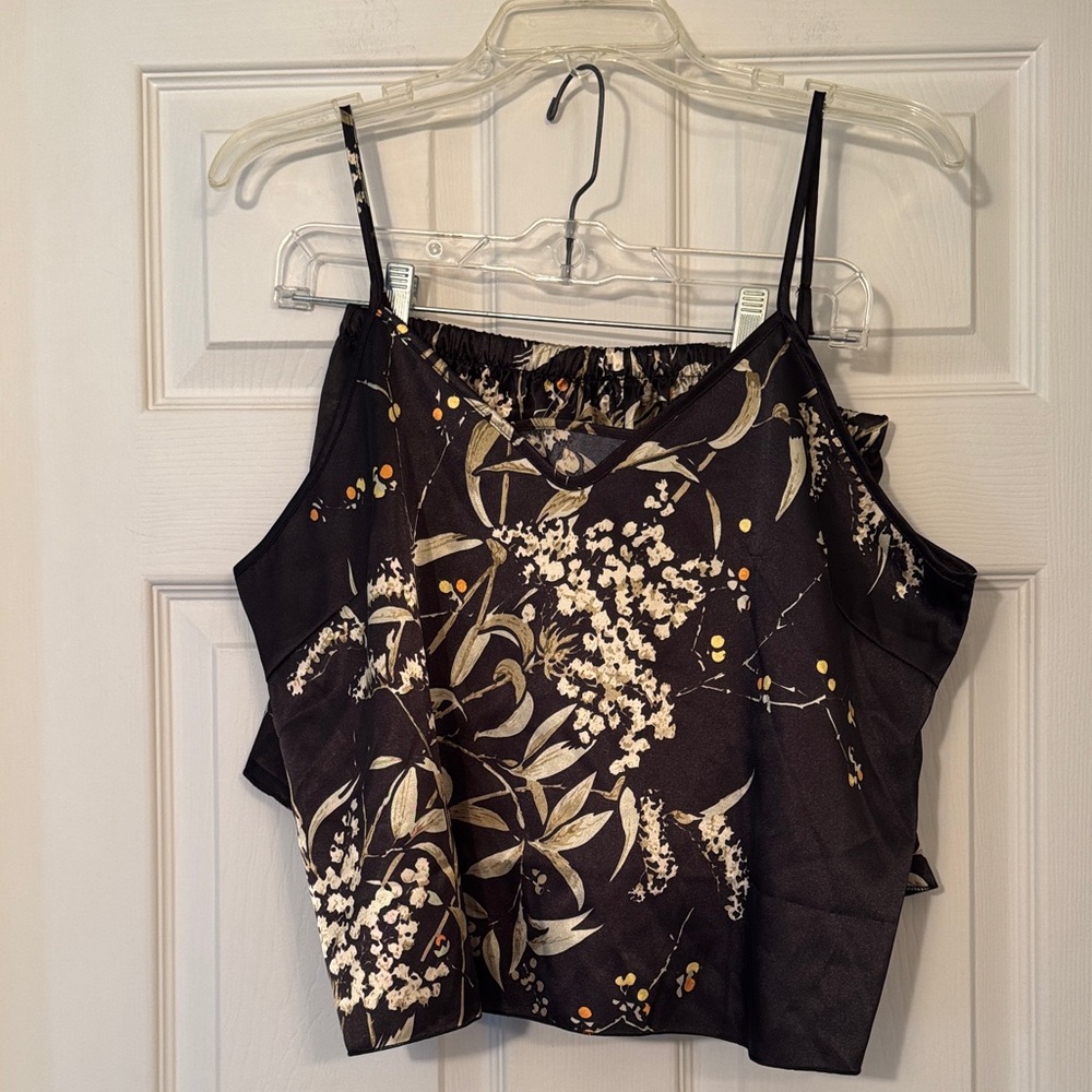 Floral Print Black Satin summer pajama short set size XL NWOT